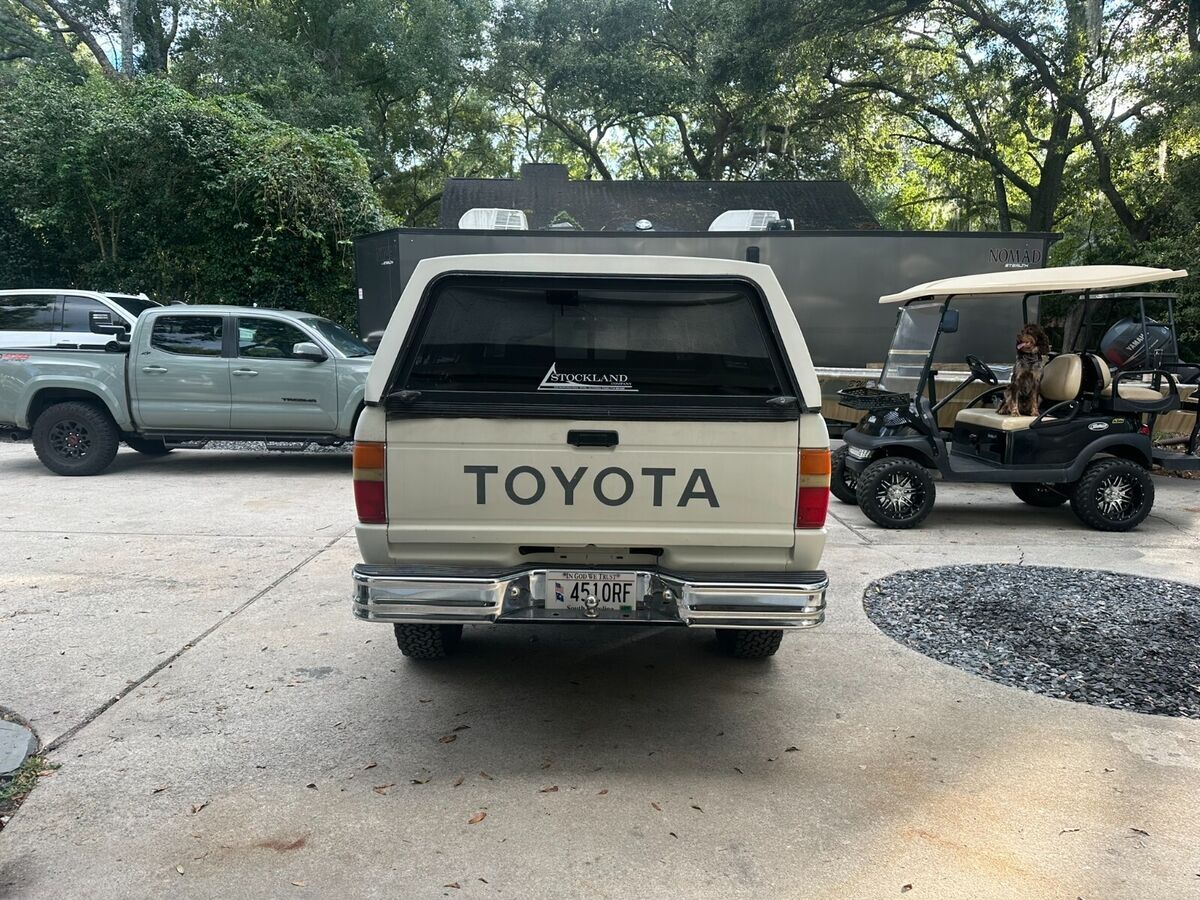 1987 Toyota 1/2 Ton Pickup - photo 9