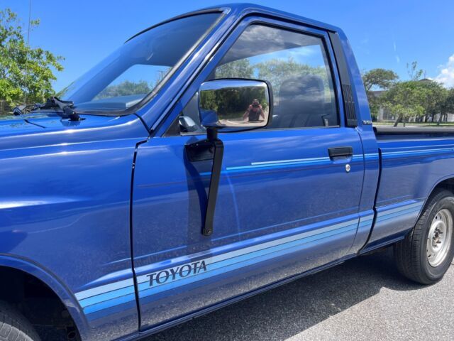 1987 Toyota 1/2 Ton Pickup Base - photo 10
