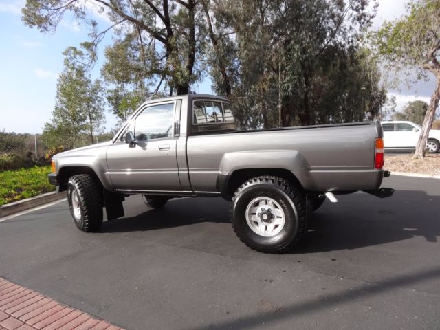 1987 Toyota Tacoma - photo 5