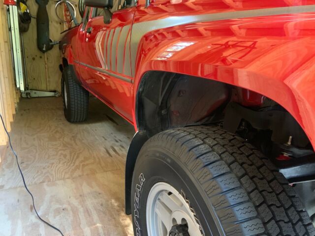 1987 Toyota Pickup SR5 - photo 9
