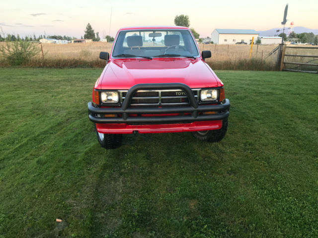 1987 Toyota Pickup SR5 - photo 3