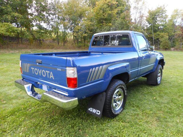 1987 Toyota Pickup - photo 4