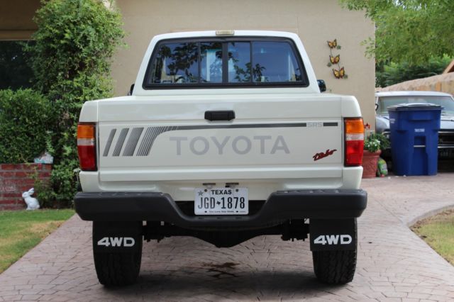 1987 Toyota Pickup SR5 - photo 5