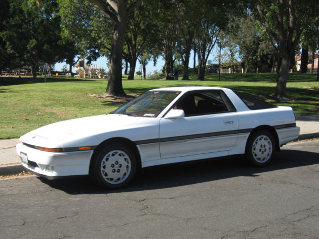 1987 Toyota Supra - photo 2