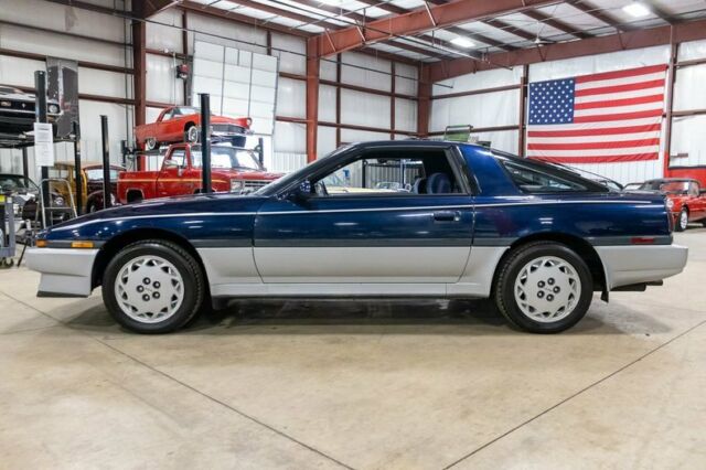 1987 Toyota Supra - photo 2