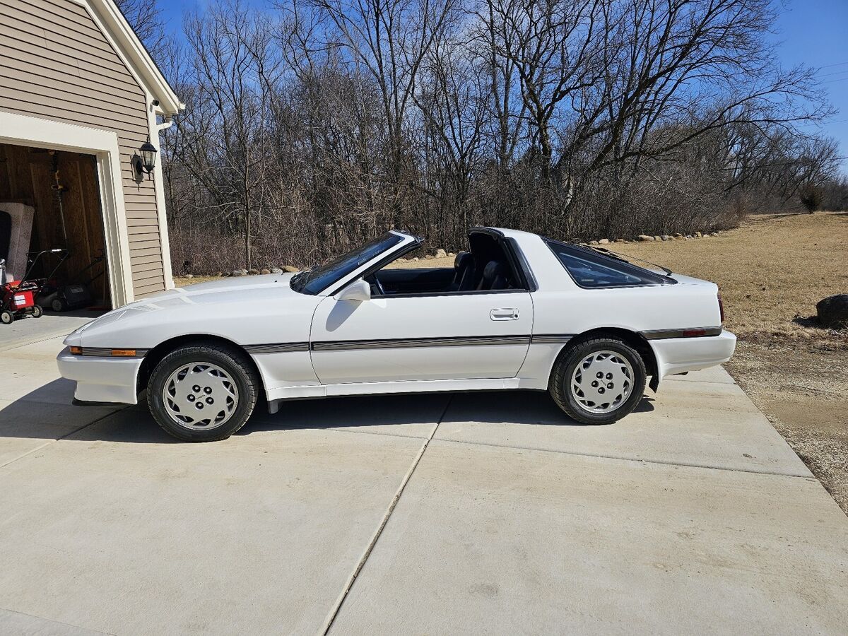 1987 Toyota Supra SPORT ROOF - photo 2