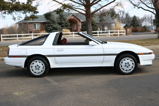 1987 Toyota Supra Targa - photo 3