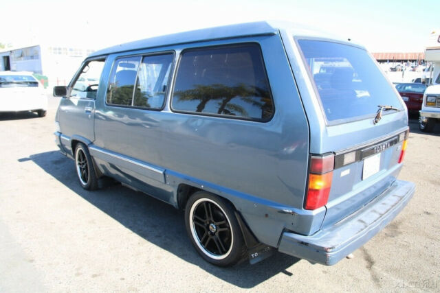1987 Toyota Van LE - photo 3