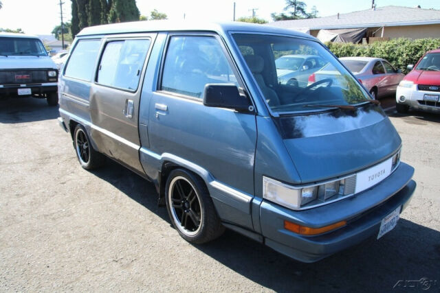 1987 Toyota Van LE - photo 7