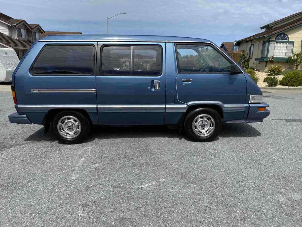 1987 Toyota Van LE - photo 10
