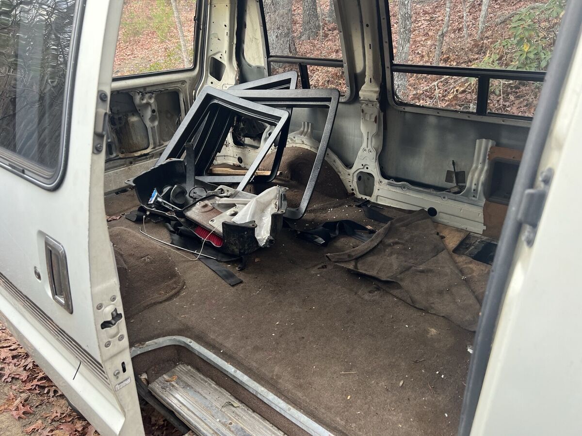 1987 Toyota Van Wagon CARGO - photo 11