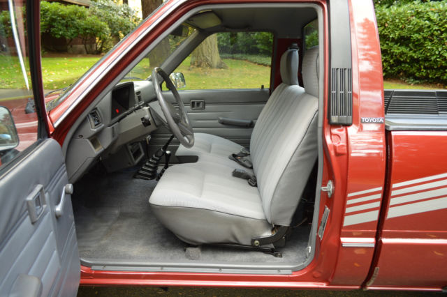 1987 Toyota Pickup - photo 6