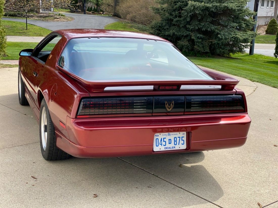 1987 Pontiac Trans Am Trans Am GTA 7000 Original Miles - photo 8