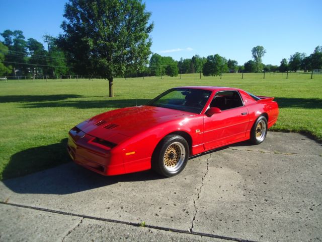 1987 TRANS AM GTA - IMMACULATE -45,092 MILES- WS6 - DIGITAL DASH - 350 ENGINE 1987 Pontiac Trans Am GTA
