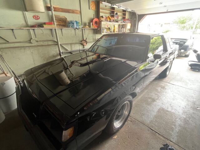 1987 Buick Grand National - photo 2