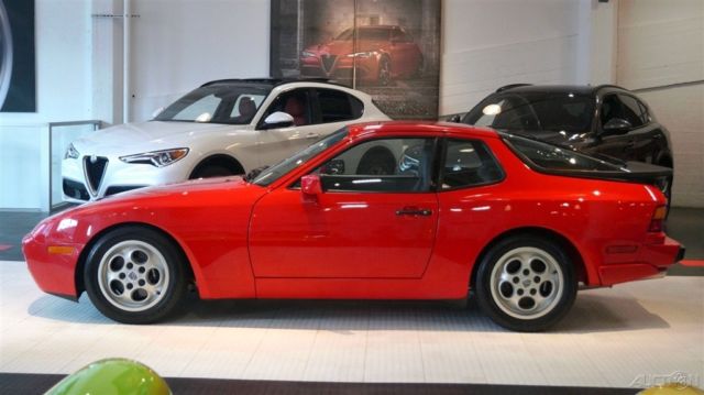 1987 Porsche 944 Turbo - photo 12