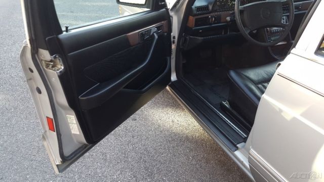 1987 Mercedes-Benz 300-Series 4 Dr Turbodiesel ,1-Owner! Low Miles! Non-Smoker! - photo 13