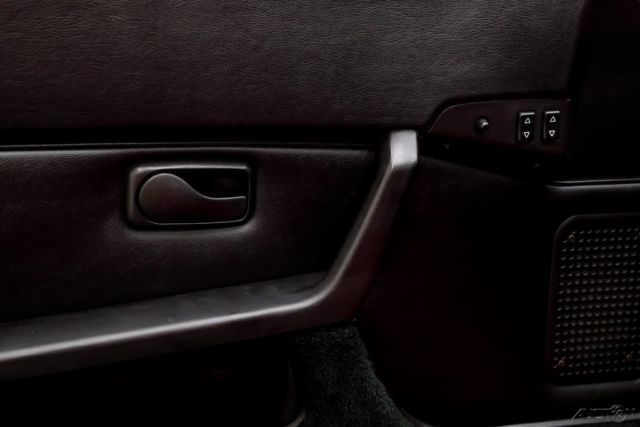 1987 Porsche 944 - photo 12