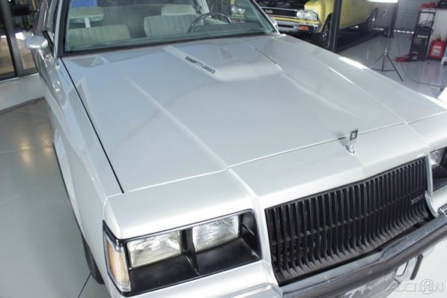 1987 Buick Regal Base Coupe 2-Door - photo 11