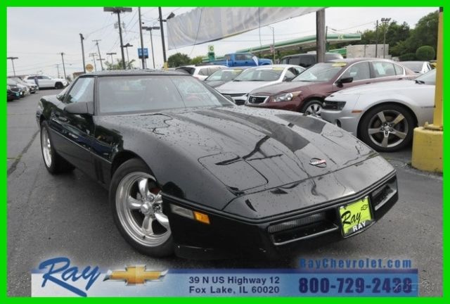 1987 Chevrolet Corvette Base Hatchback 2-Door - photo 2