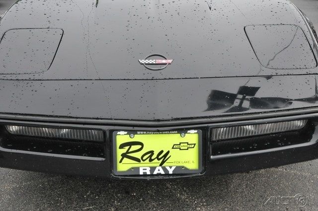 1987 Chevrolet Corvette Base Hatchback 2-Door - photo 9