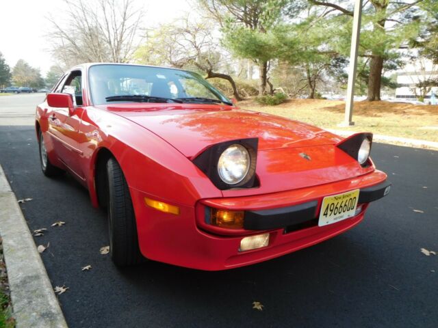 1987 Very Original Porsche 944 1987 Porsche 944