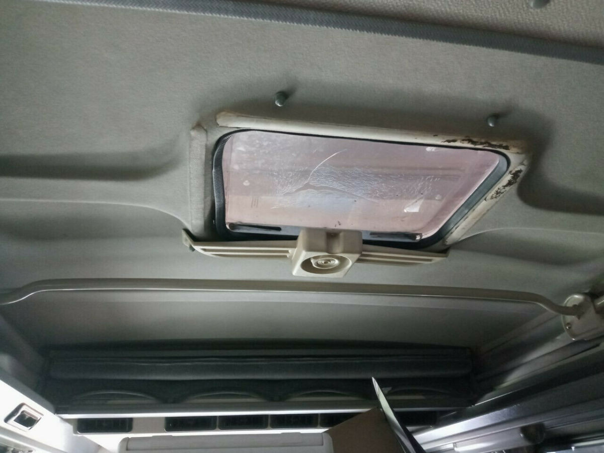 1987 Volkswagen Bus/Vanagon CAMPMOBILE - photo 10