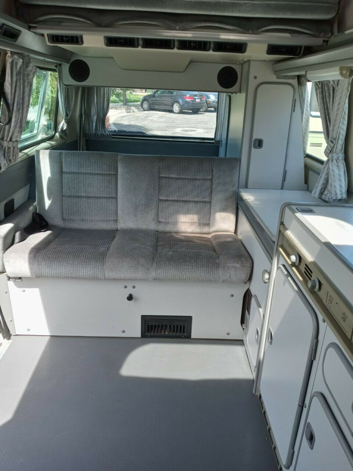 1987 Volkswagen Bus/Vanagon CAMPMOBILE - photo 11