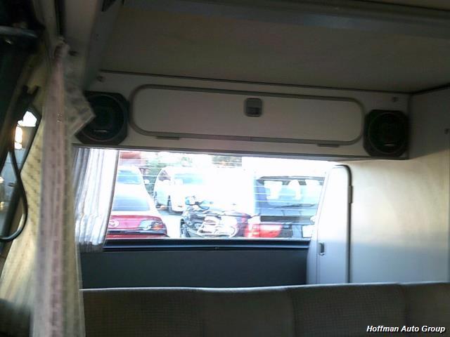 1987 Volkswagen Bus/Vanagon Campmobile Van Camper 3-Door - photo 12