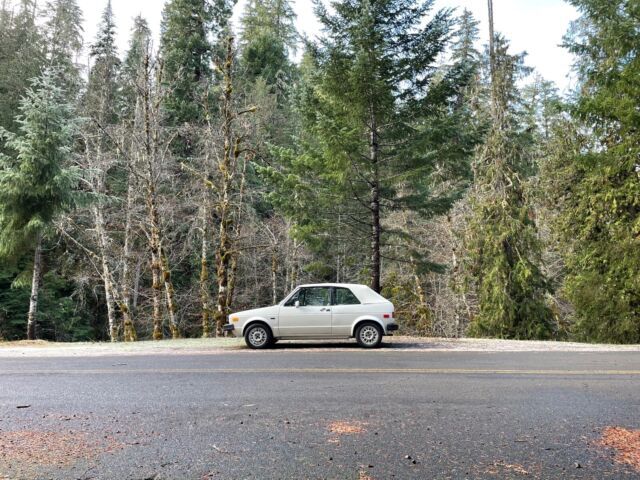 1987 Volkswagen Cabriolet - photo 11
