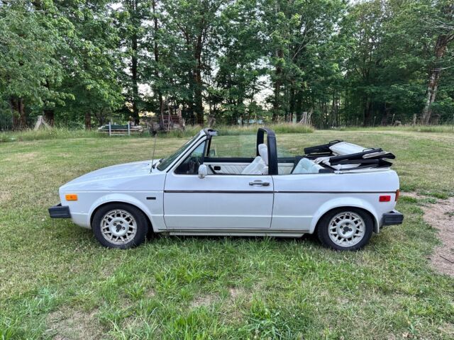 1987 Volkswagen Cabriolet - photo 4