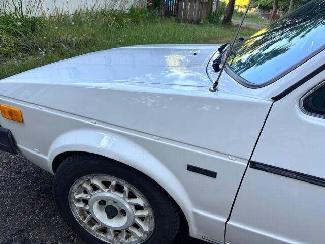 1987 Volkswagen Cabriolet - photo 9