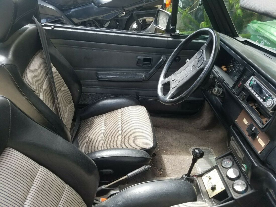 1987 Volkswagen Cabriolet - photo 8