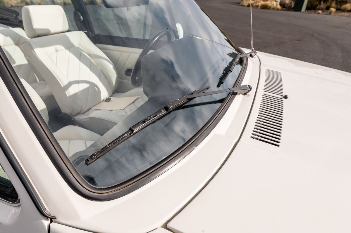 1987 Volkswagen Rabbit Cabriolet Wolfsburg Triple-White - photo 12