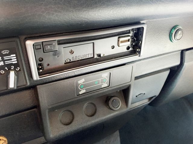 1987 Volkswagen Bus/Vanagon 4WD SYNCHRO WESTFALIA FULL CAMPER BUS - photo 12