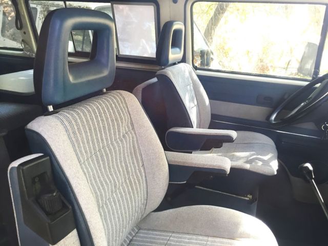 1987 Volkswagen Bus/Vanagon 4WD SYNCHRO WESTFALIA FULL CAMPER BUS - photo 4