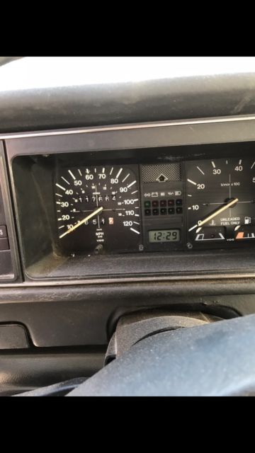 1987 Volkswagen Cabrio - photo 11