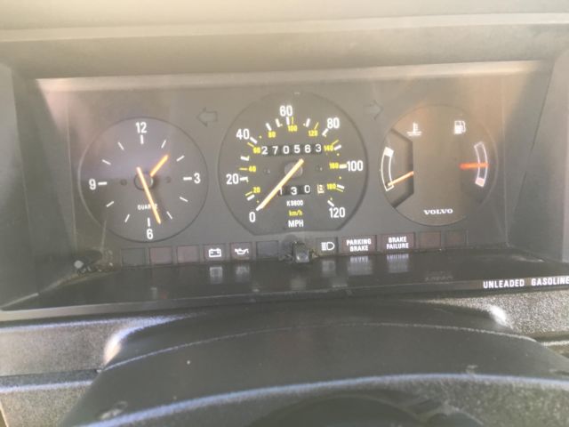 1987 Volvo 240 DL -- - photo 6