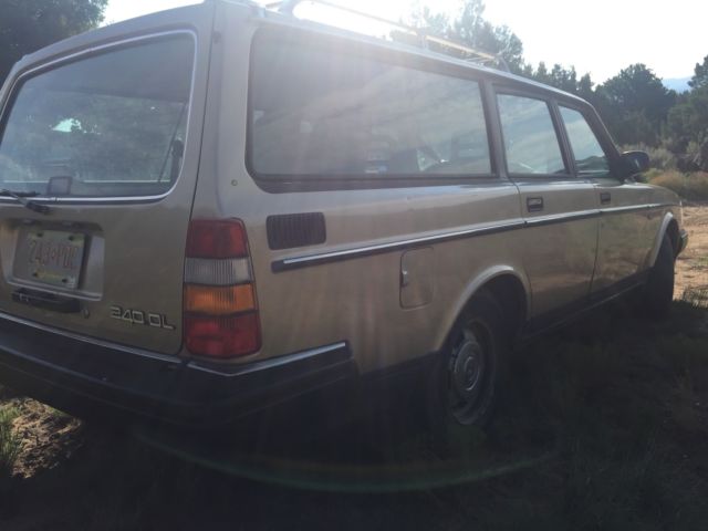 1987 Volvo 240 245 Station Wagon - photo 3