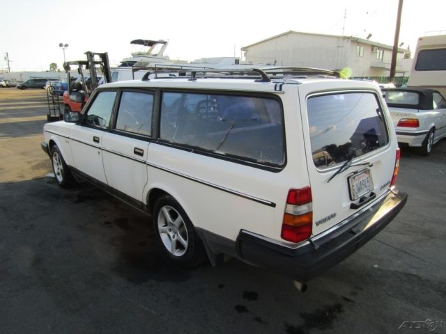 1987 Volvo 240 DL - photo 3