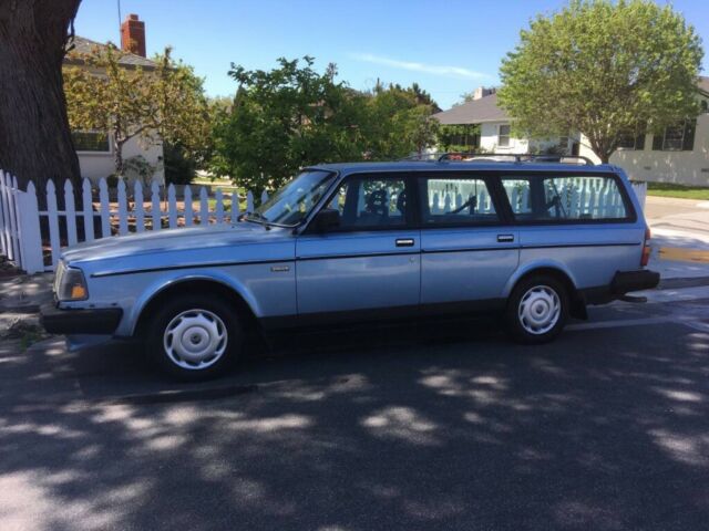 1987 Volvo 240 - photo 3