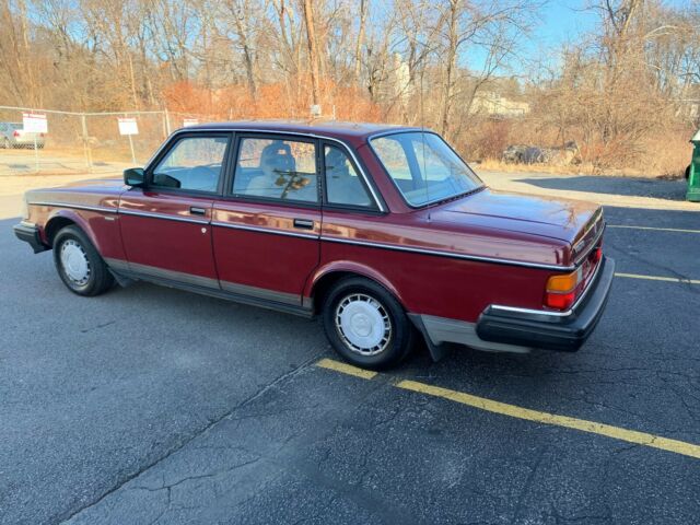 1987 Volvo 240 - photo 3