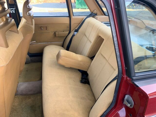 1987 Volvo 240 - photo 4