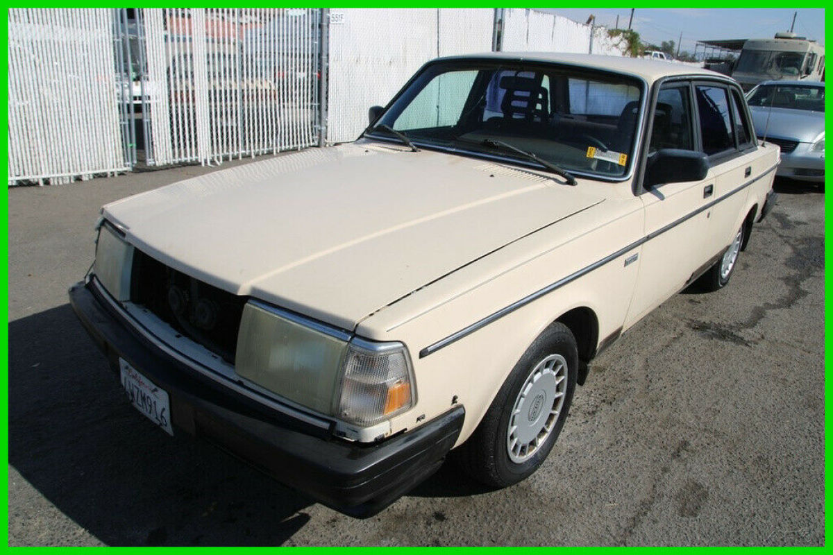 1987 Volvo 240 DL