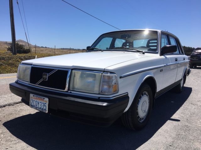 1987 Volvo 240 DL - photo 11