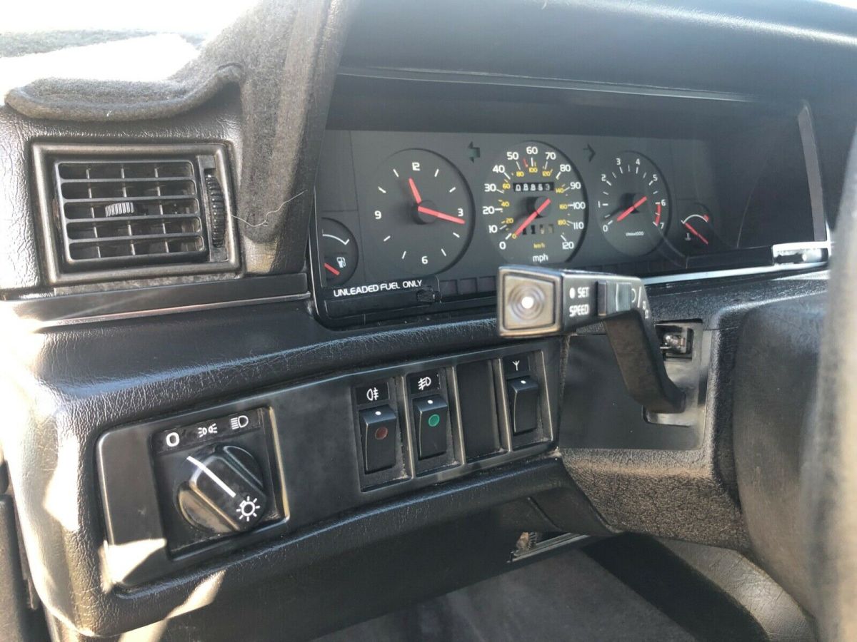 1987 Volvo 760 GLE - photo 8