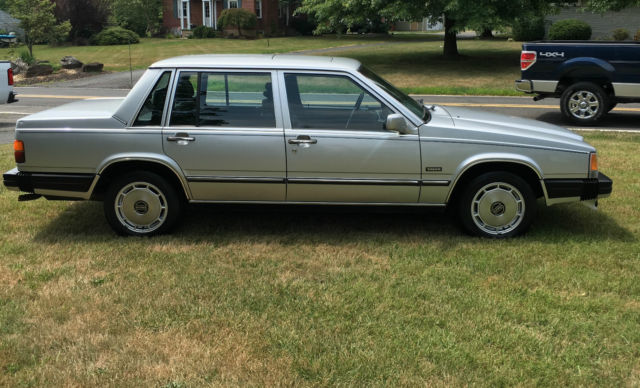 1987 Volvo 760 GLE - photo 4