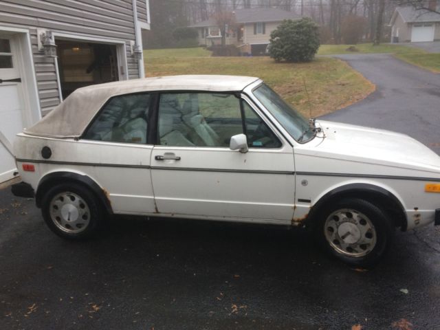 1987 Volkswagen Cabrio Wolfsburg edition - photo 3