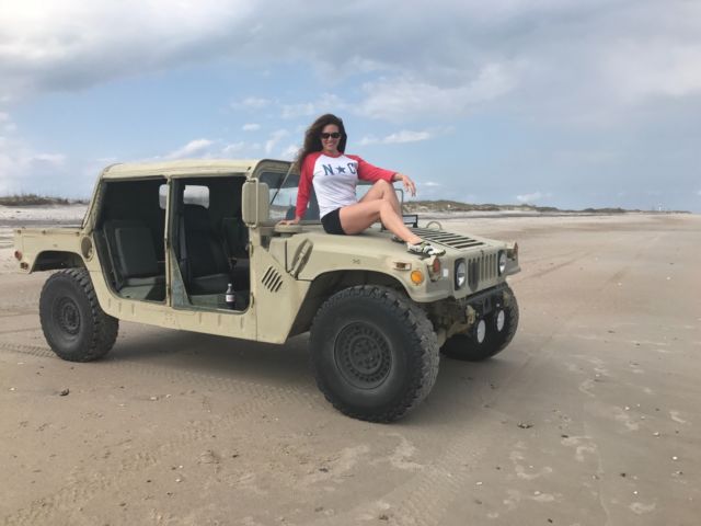 1987 year model M998 HMMWV 1900 Hummer H1