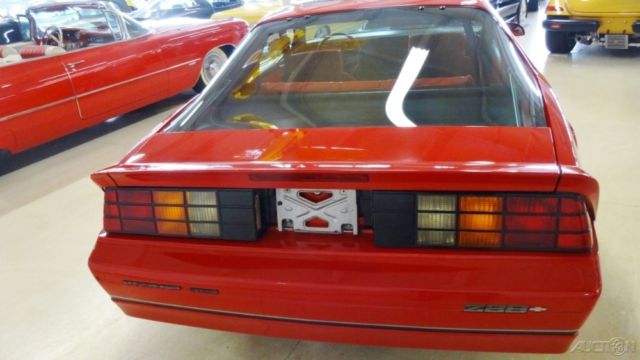 1987 Chevrolet Camaro Z28 - photo 9